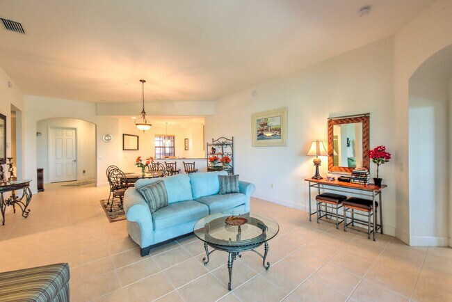 24367 Baltic Avenue Unit SI FL3-ID1545905P