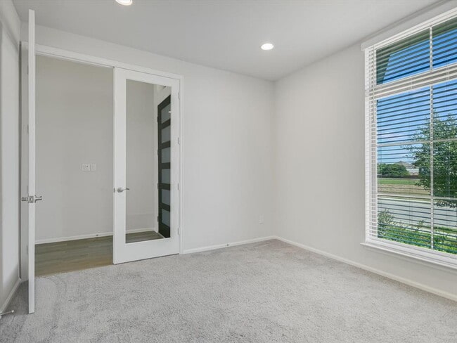 Photo - 396 Cold Riv Run House