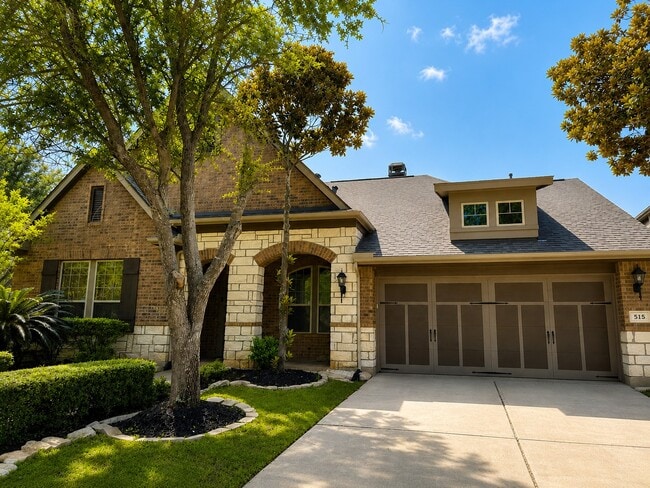 Photo - 515 Newington Ln