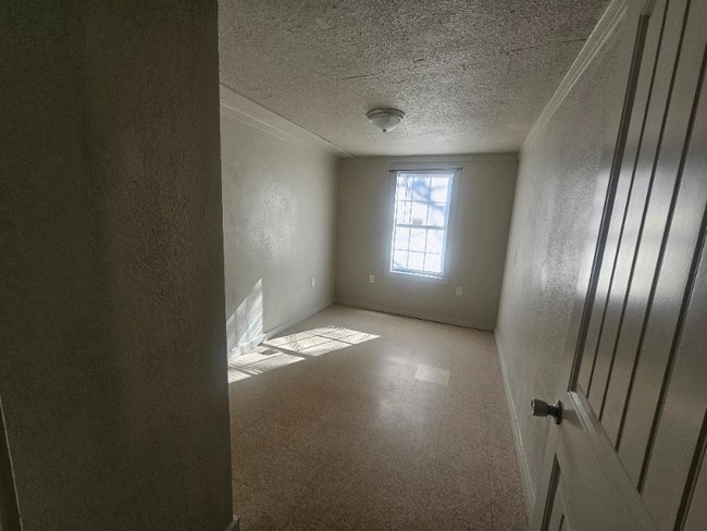 Photo - 224 NE 2nd St