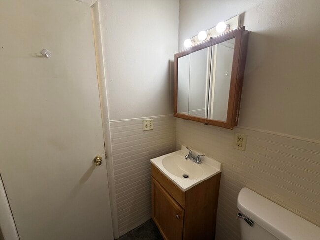 Photo - 1016 Camaro-