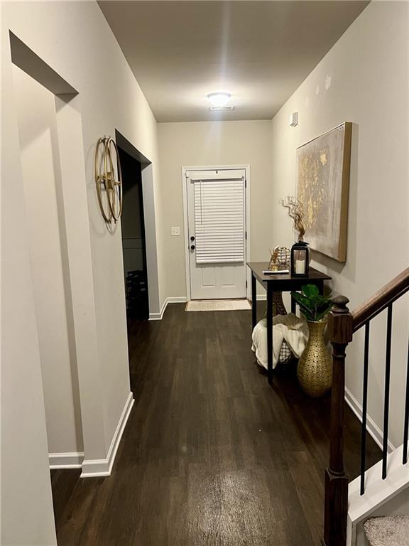 Photo - 270 Wellbrook Dr