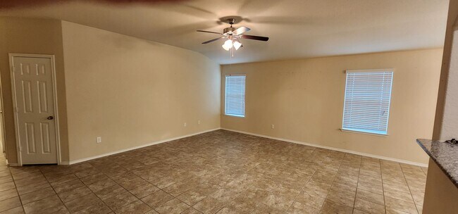 Photo - Beautiful 3 Bedroom House