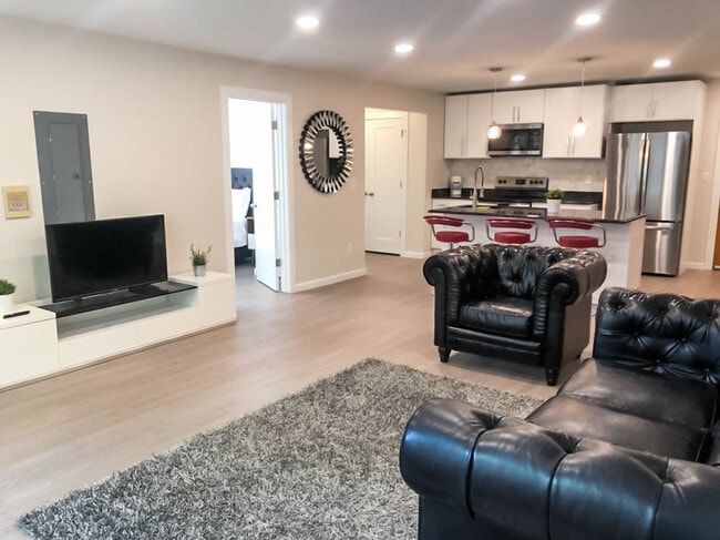 Photo - Westville Arms