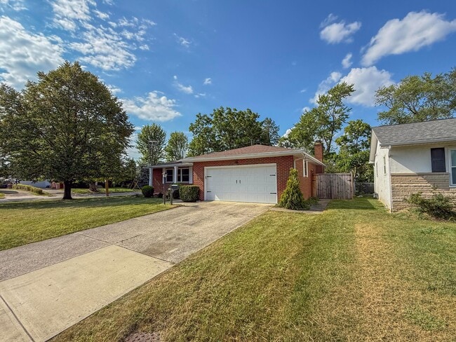 Photo - 3084 Sawyer Dr