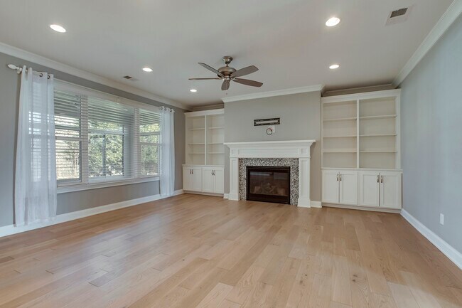 Photo - 122 Pocola Way