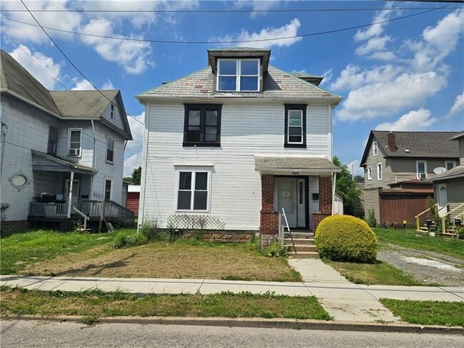 Building Photo - 408 W New Castle St