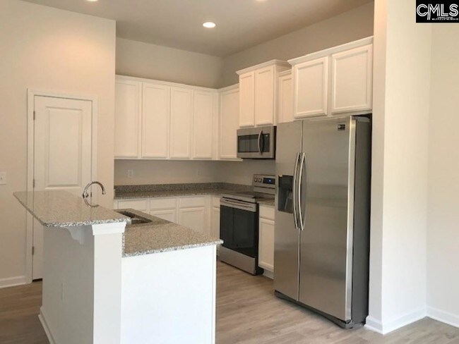 Photo - 349 Oristo Ridge Way