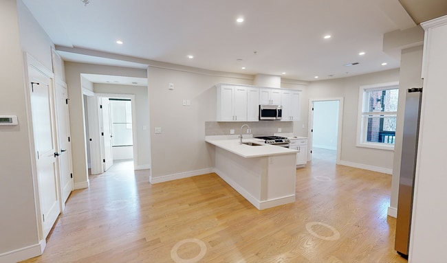 Building Photo - 165 Allston St Unit 2