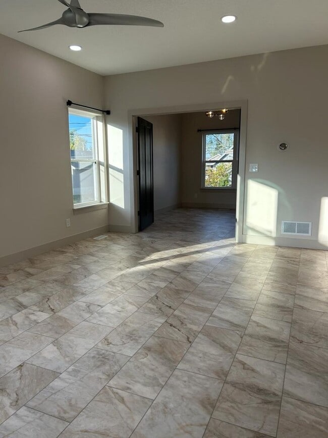 Photo - 940 M St SW Apartment Unit #C