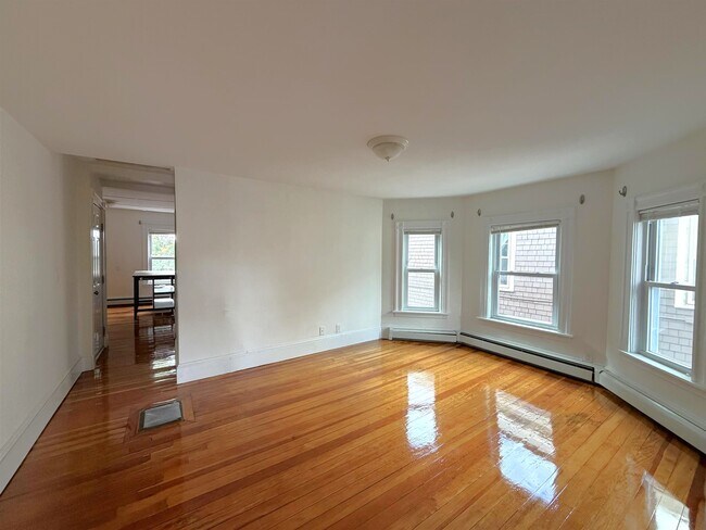 Photo - 94 Morrison Ave Unit 3