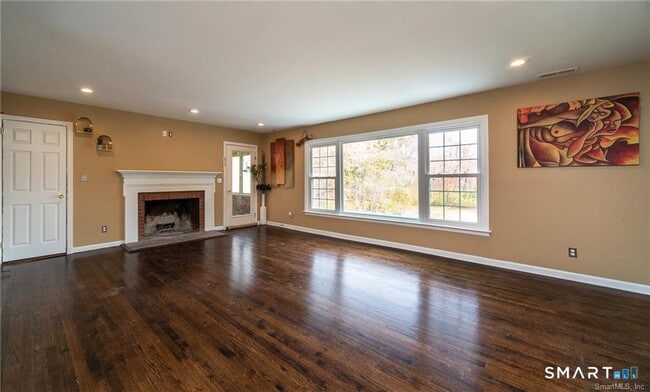 Photo - 279 Haviland Rd