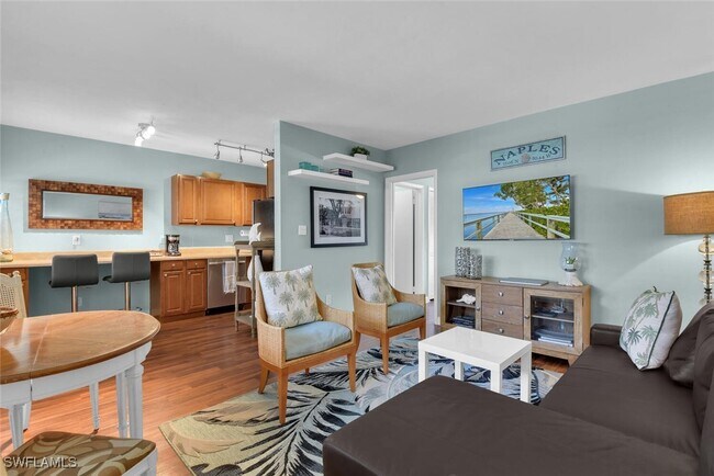 Building Photo - 546 4th Ave S Unit 7 Rental