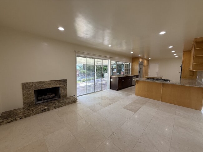 Photo - 2716 Ridgepine Dr