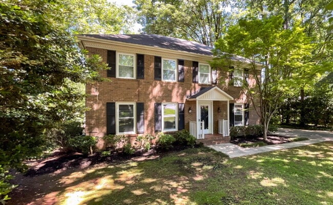 Building Photo - 731 Ashmeade Rd