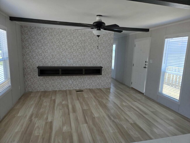 Photo - 22261 McCleskey Rd