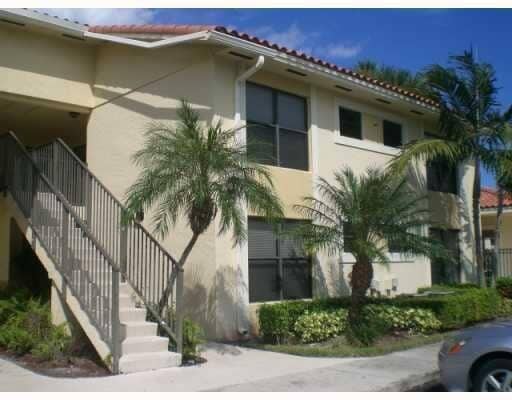 Building Photo - 1477 Lake Crystal Dr