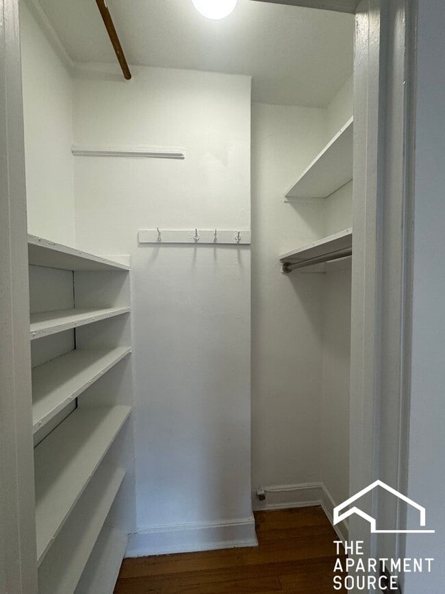 Photo - 201 Kedzie St Unit 3H