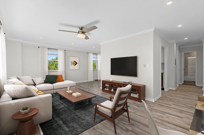 Photo - Hawthorne Towers Apartments