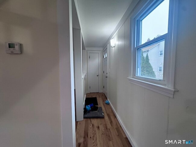 Photo - 85 Ivy St Unit B