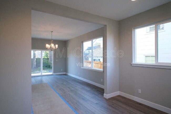 Photo - 933 S Sprague Ave