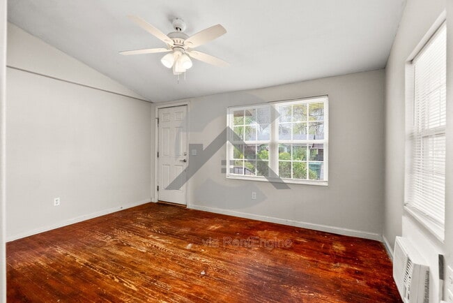 Photo - 2013 Independence St