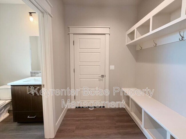 Photo - 4400 E Wedge St