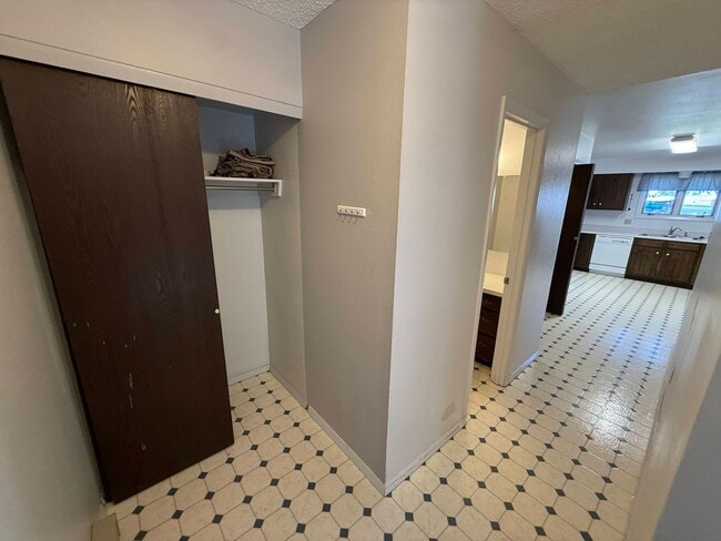 Photo - 2110 Prairie Rd
