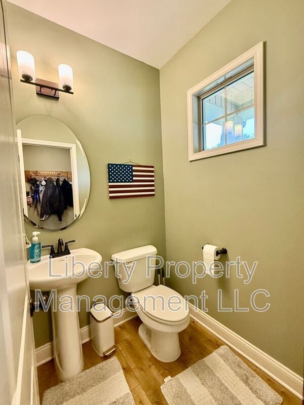 Photo - 1218 Hayes Rd