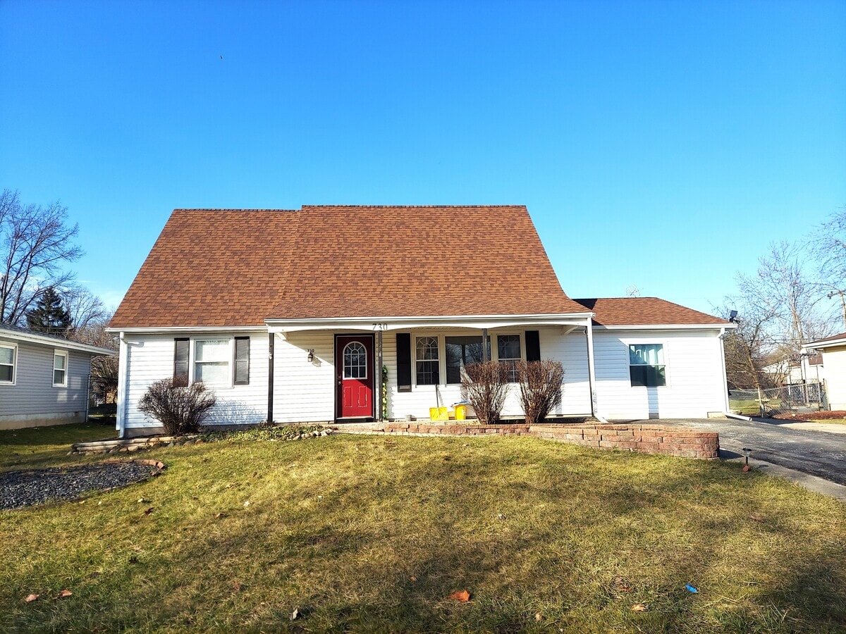 Photo - 730 Governor Rd