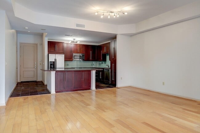 Photo - 3505 Sage Rd Unit 207