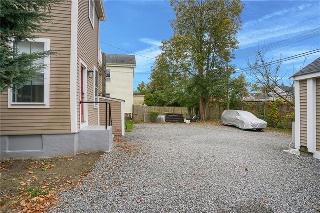 Photo - 30 Gould St Unit 1