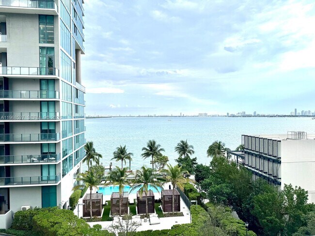 Photo - 650 NE 32nd St Unit 2507