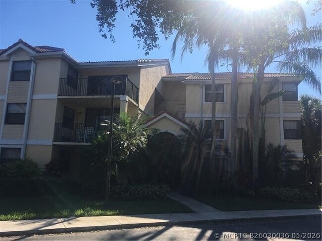 Building Photo - 10131 W Sunrise Blvd Unit 206