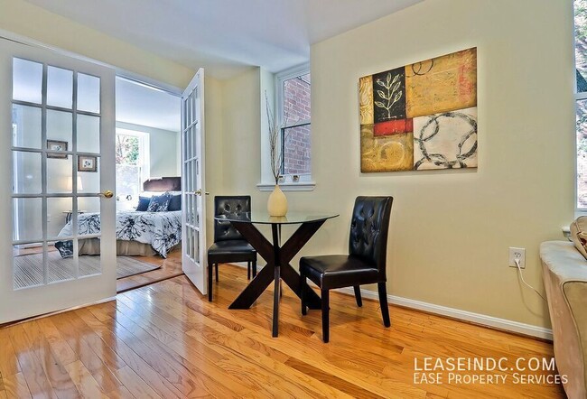 Photo - 1438 Meridian Pl NW Unit #206
