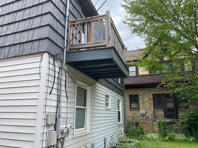 Photo - 4140 W McKinley Ct Unidad upper