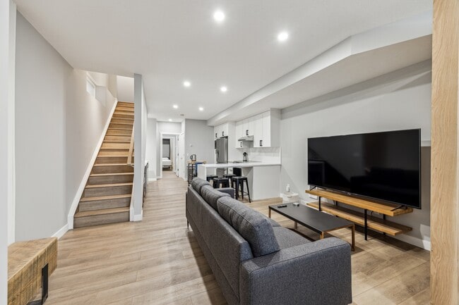 Photo - 7136-7134 Avenue Northwest - Lower Ave