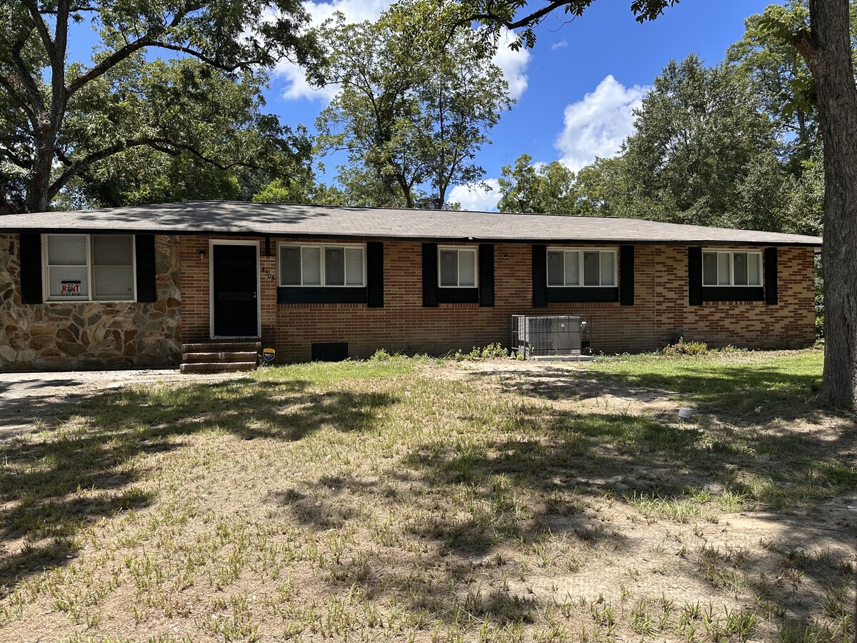 Photo - 4503 Druid Pl House