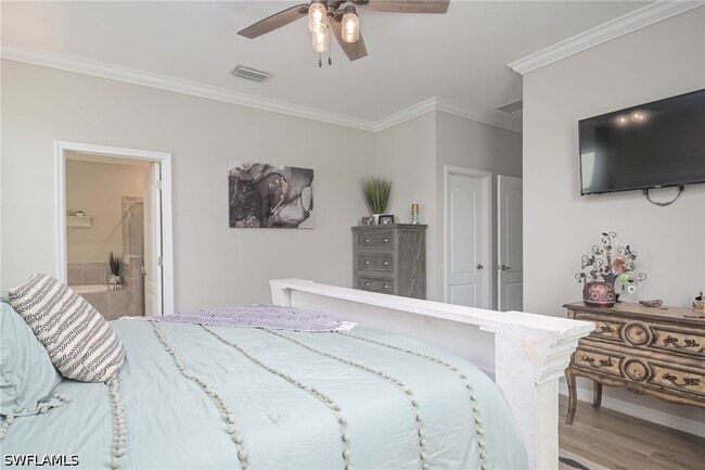 Photo - 2105 Clementine St
