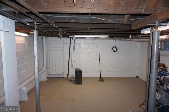 Building Photo - 16 Lawrenceville - Pennington Rd Rental