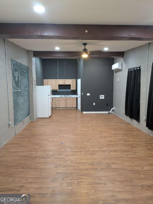 Photo - 242 N 5th Ave