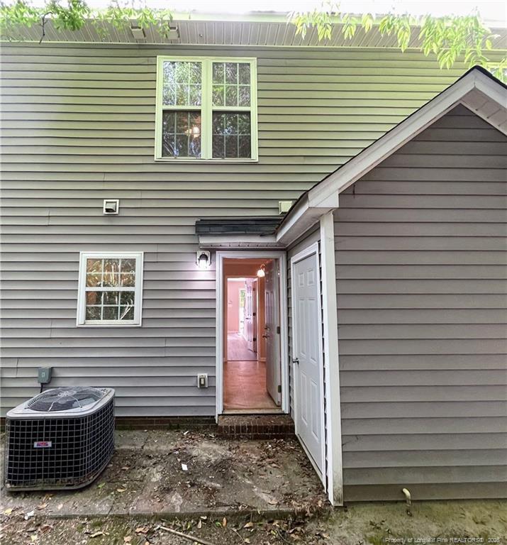 Photo - 3336 Kenmont Ln