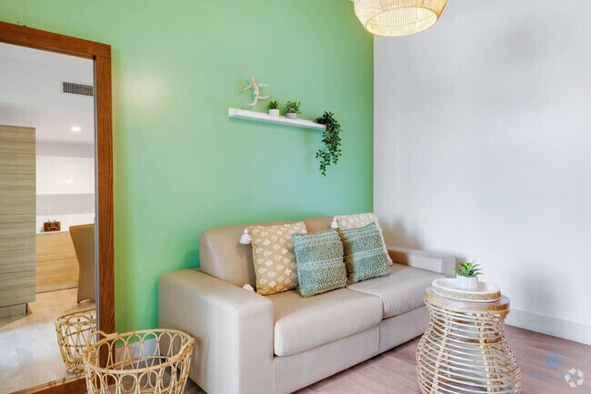 Building Photo - 777 N Ocean Dr Unit ID1227237P Rental