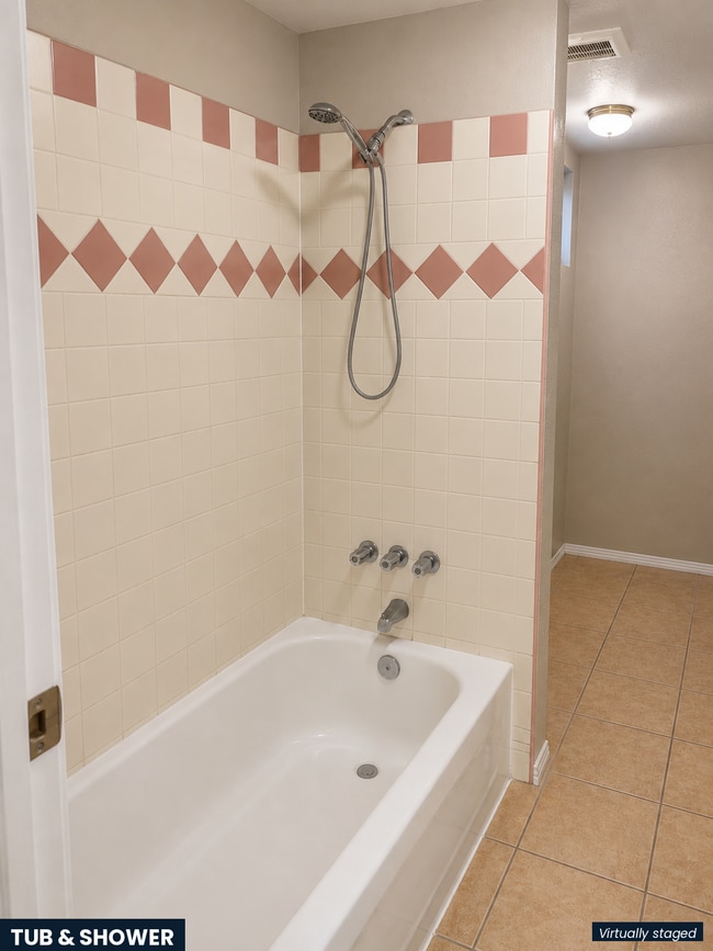 Bathroom - 1305 E San Antonio Ave Unit 1305 E San Antonio B