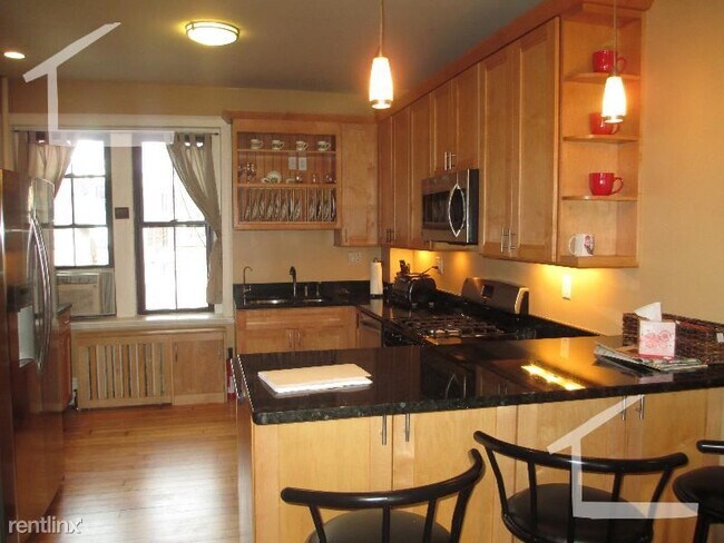 Photo - 3 br, 2 bath Condo - 1169 Commonwealth Ave... Unidad Apt 2E