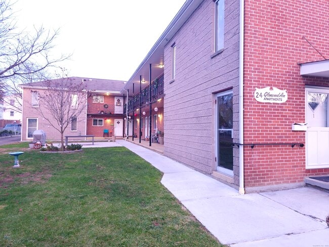 Photo - 24 Glenwood Ave