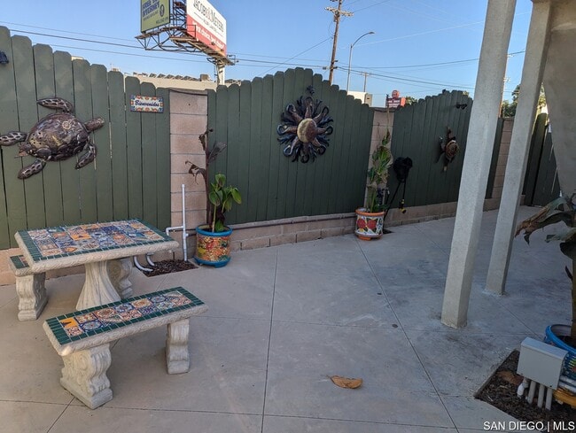 Photo - 1700 W 239th St Unit B