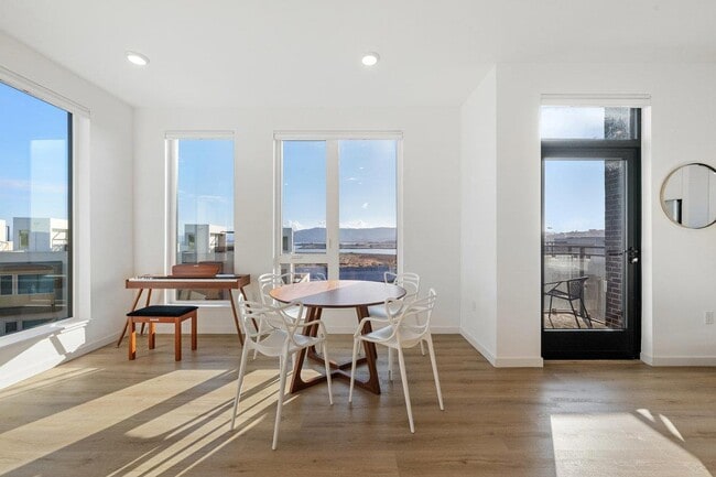 Photo - 52 Kirkwood Ave