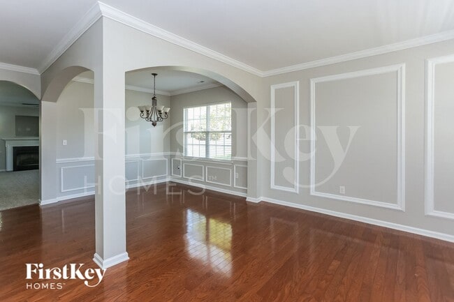 Photo - 2300 Silver Run Dr