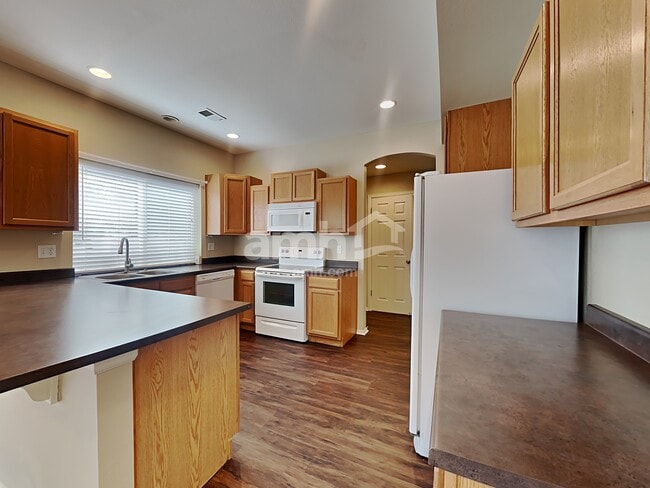 Photo - 18644 E 47th Ave